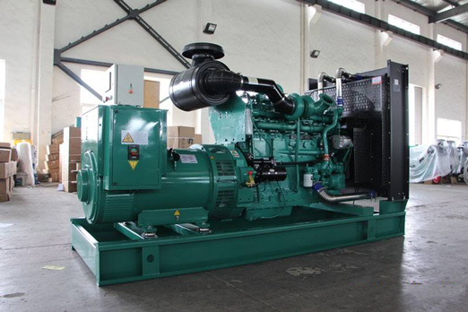 柯城320kw康明斯柴油发电车出租组图片 柯城320kw康明斯柴油发电车出租组图片